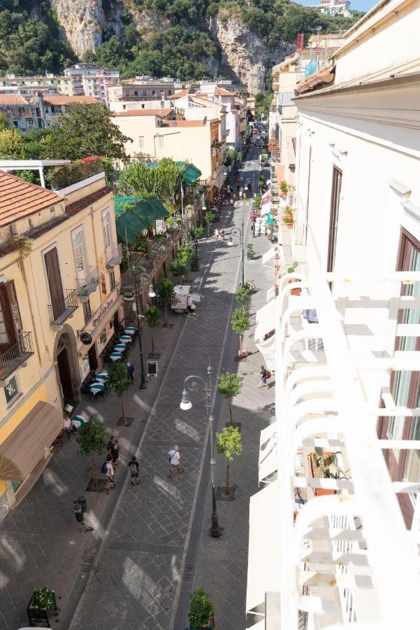 Appartamento Corso Italia 38 C ソレント エクステリア 写真
